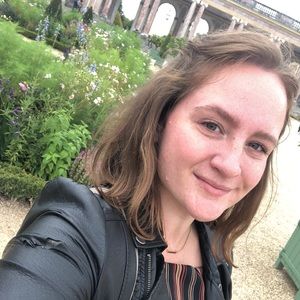 Meet your Posher, Abbie